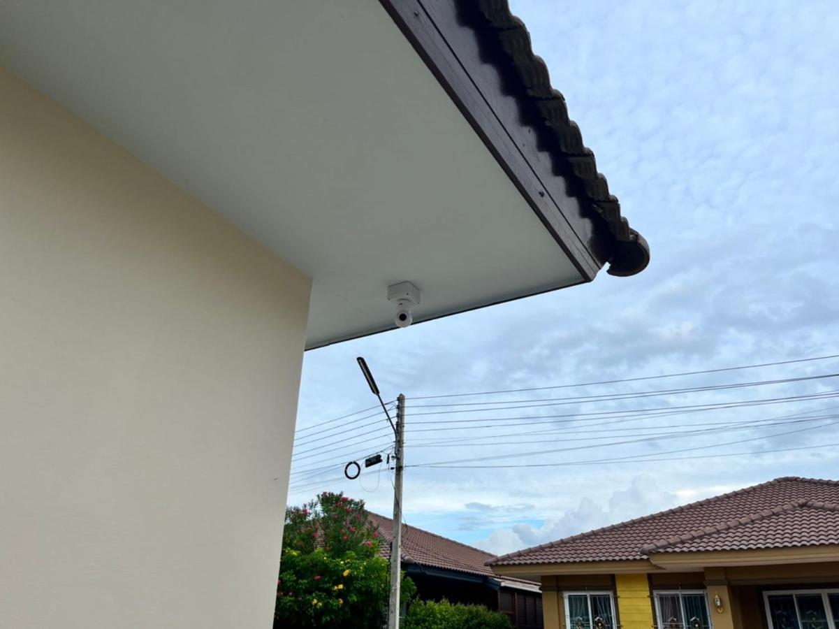Happy Space วิลล่าทั้งหลัง 2นอน 2น้ำ ฟรี Wifi จอดรถ Nakhon Phanom Bagian luar foto