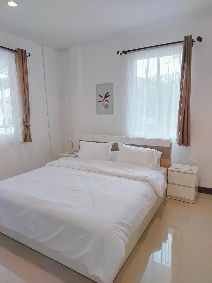 Happy Space วิลล่าทั้งหลัง 2นอน 2น้ำ ฟรี Wifi จอดรถ Nakhon Phanom Bagian luar foto