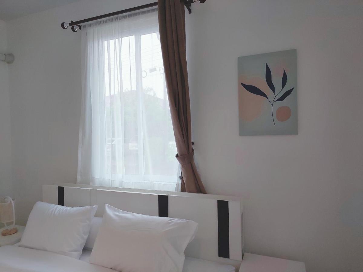 Happy Space วิลล่าทั้งหลัง 2นอน 2น้ำ ฟรี Wifi จอดรถ Nakhon Phanom Bagian luar foto
