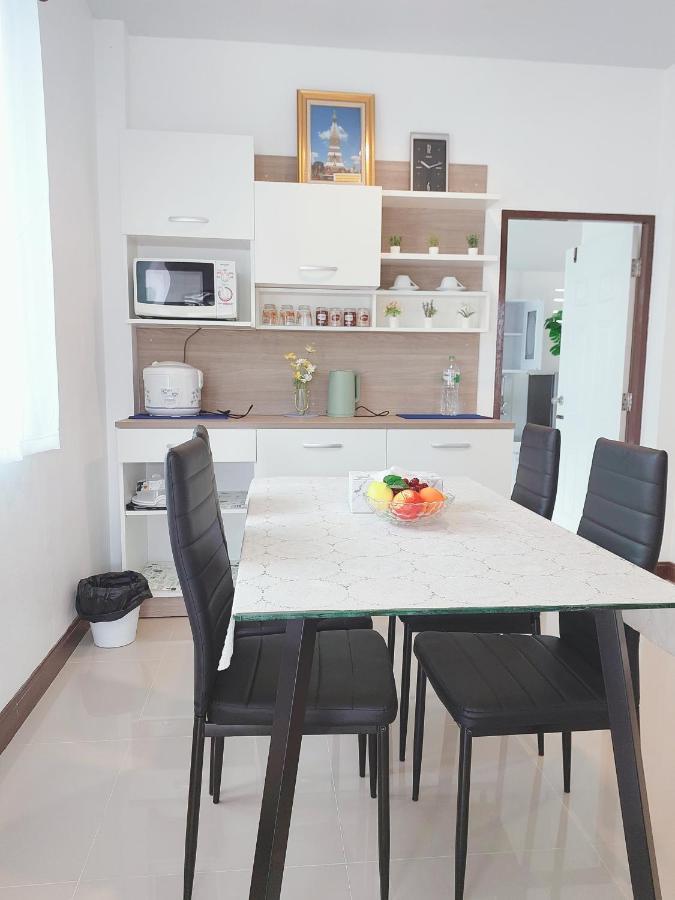 Happy Space วิลล่าทั้งหลัง 2นอน 2น้ำ ฟรี Wifi จอดรถ Nakhon Phanom Bagian luar foto