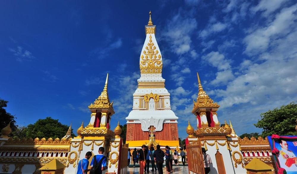 Happy Space วิลล่าทั้งหลัง 2นอน 2น้ำ ฟรี Wifi จอดรถ Nakhon Phanom Bagian luar foto